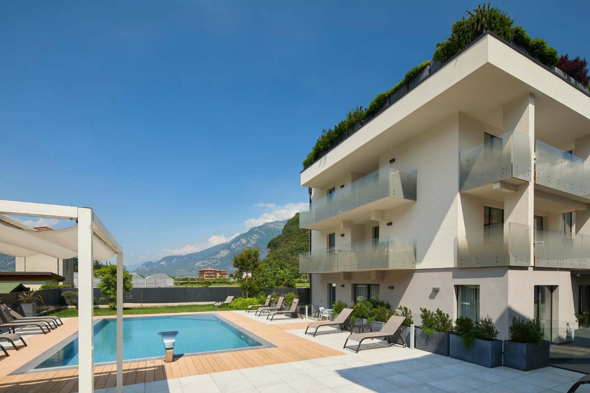 Maffei Apartments - Active Holidays ريفا ديل غاردا المظهر الخارجي الصورة